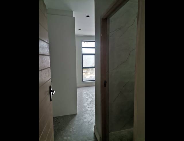 3 BEDROOM TOWNHOUSE TO LET IN RIDGEWORTH